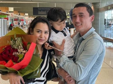 Australian Uighur man reunited with wife and son who had been under house arrest in China since 2017